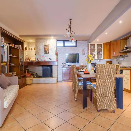 Casa Puccini بيت للعطل *